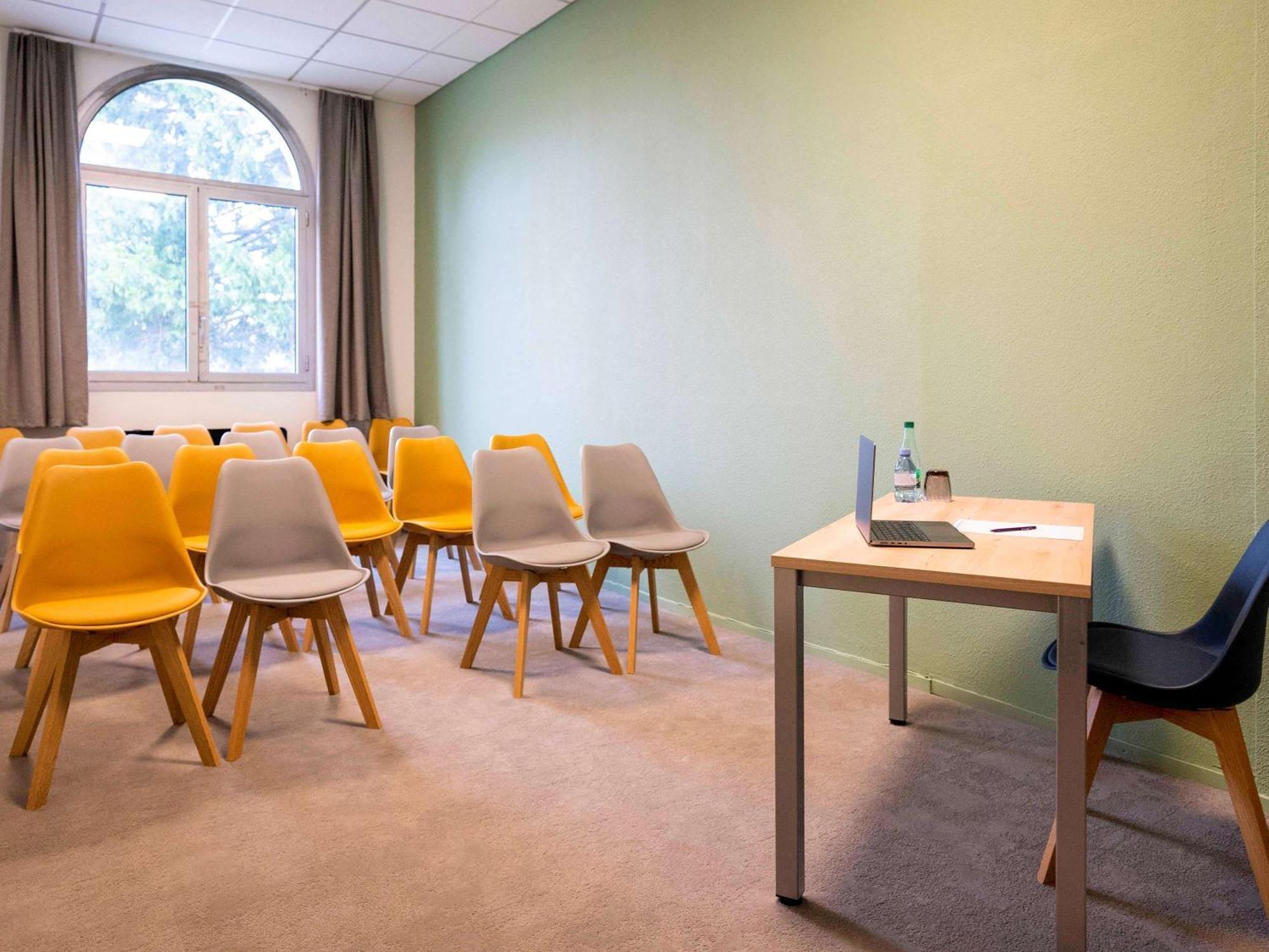 Hotel Ibis Styles Aix Les Bains Domaine De Marlioz Aix-les-Bains Zewnętrze zdjęcie